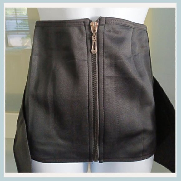 Black Waist Trainer, Reshape, Burn Fat, Sexy Curves, Use Daily, Posture help - Picture 8 of 9